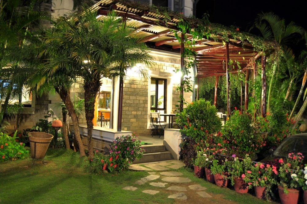 Trek-O-Tel Hotel Pokhara Luaran gambar