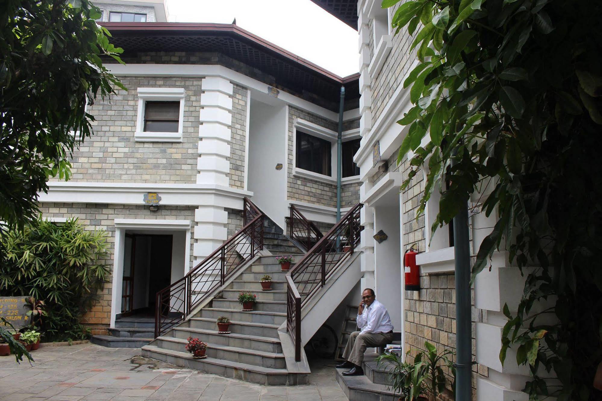 Trek-O-Tel Hotel Pokhara Luaran gambar